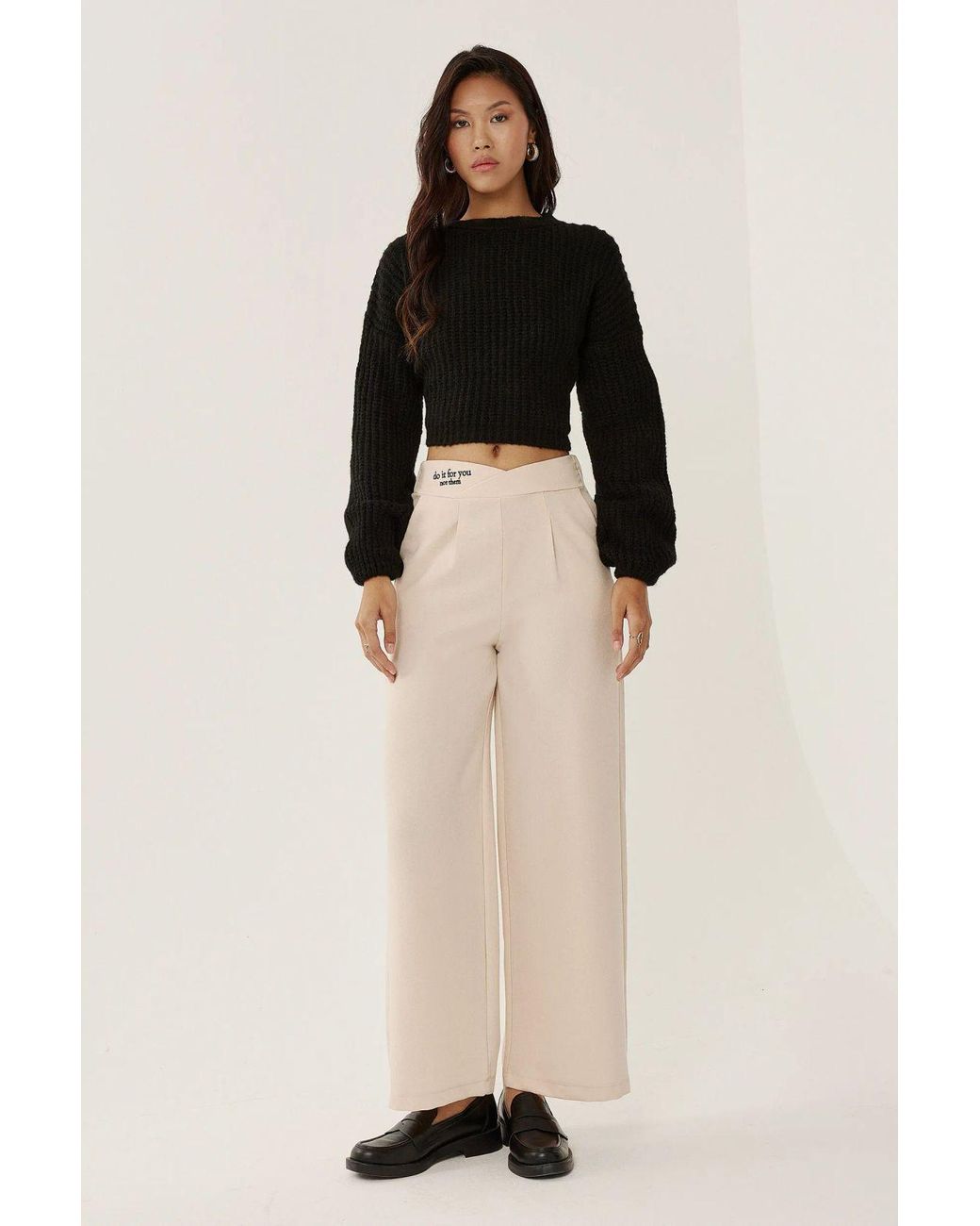 Hiccup Natural Waist Detailed Straight Leg Pants
