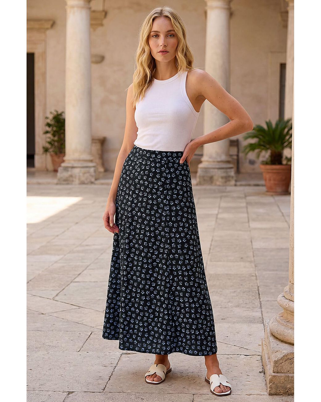 Roman Black Floral Paisley Print Skirt