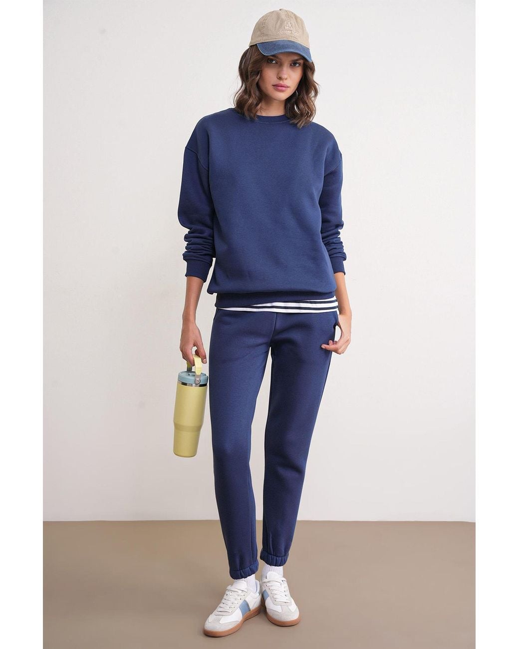 MixRay Blue Basic Sweatshirt & Jogger Two-Piece Set