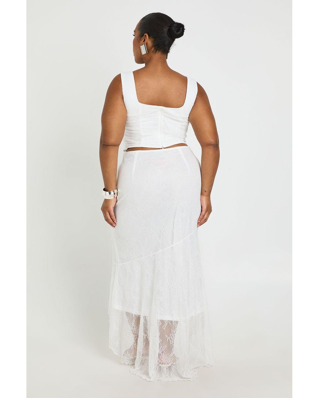 Boohoo White Plus Lace Asymmetric Ruched Skirt