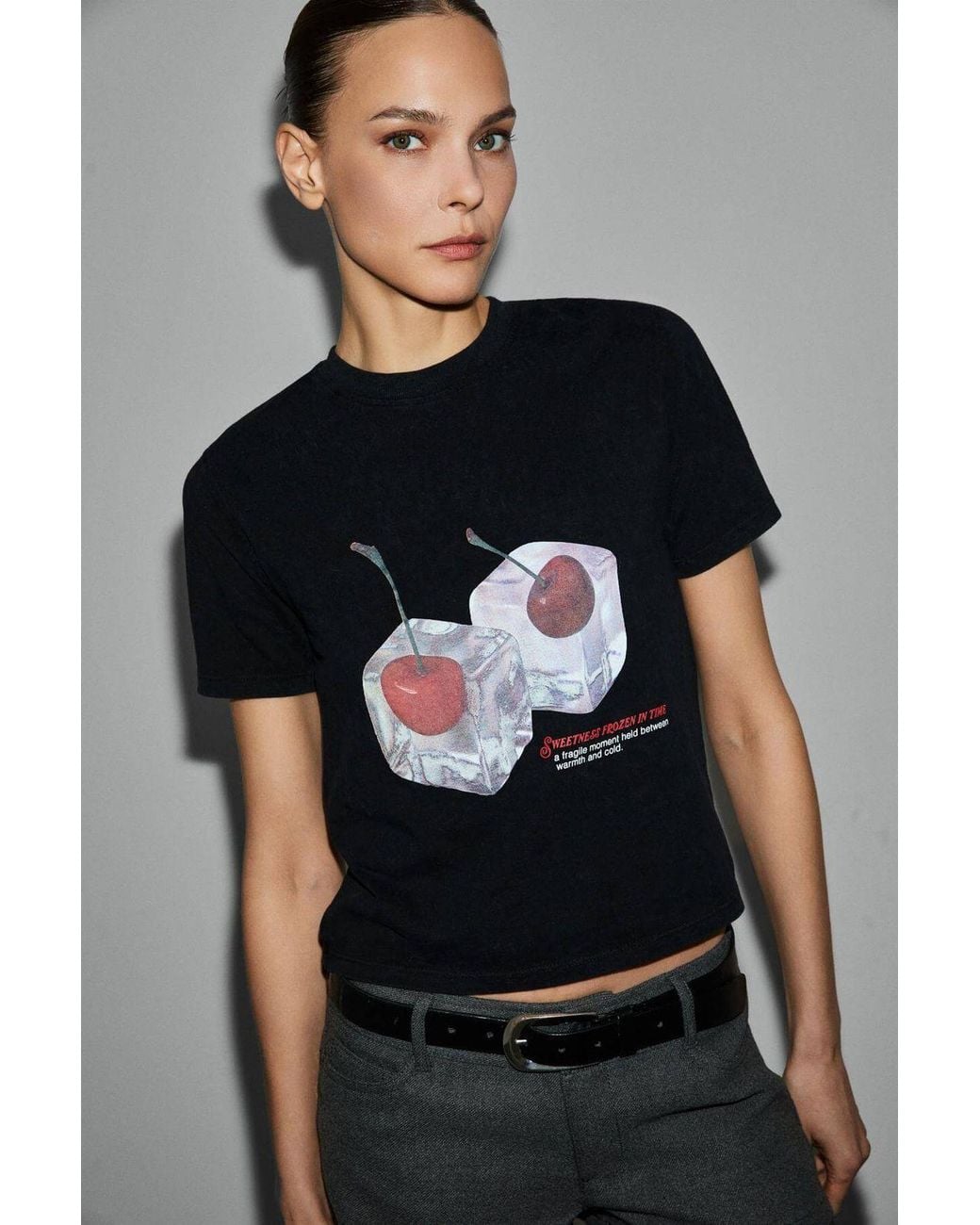 Grimelange Gray Crew Neck Printed T-Shirt