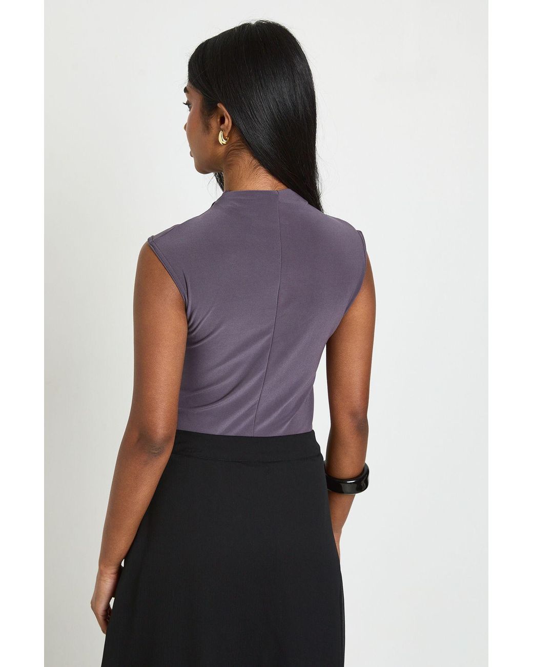 Boohoo Multicolor Twist Front Key Hole Back Top