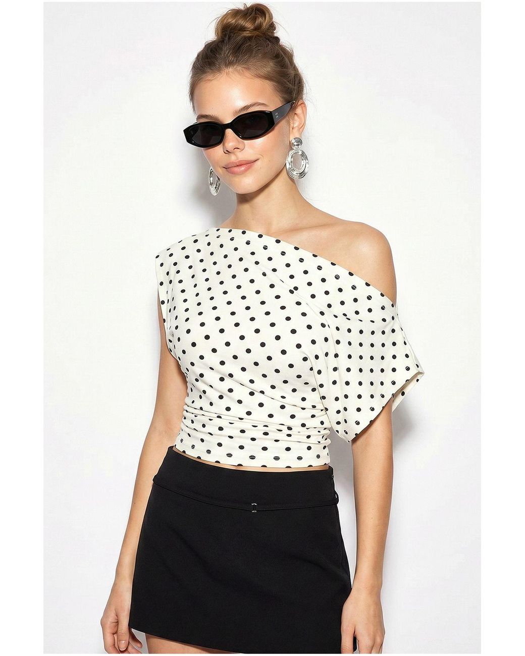 Bianco Lucci White Off-Shoulder Polka Dot Crop Blouse