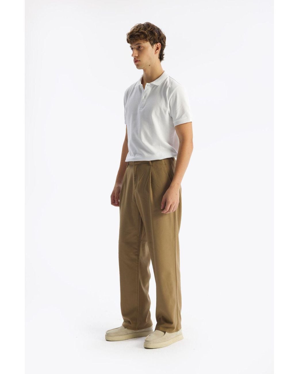 Giesto Natural Pleated Mid Waist Straight Leg Pants for men