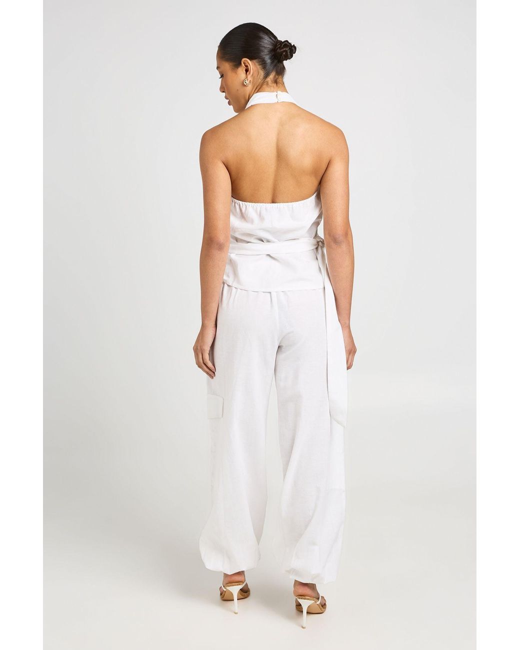 Boohoo White Linen Look Halterneck Wrap Top