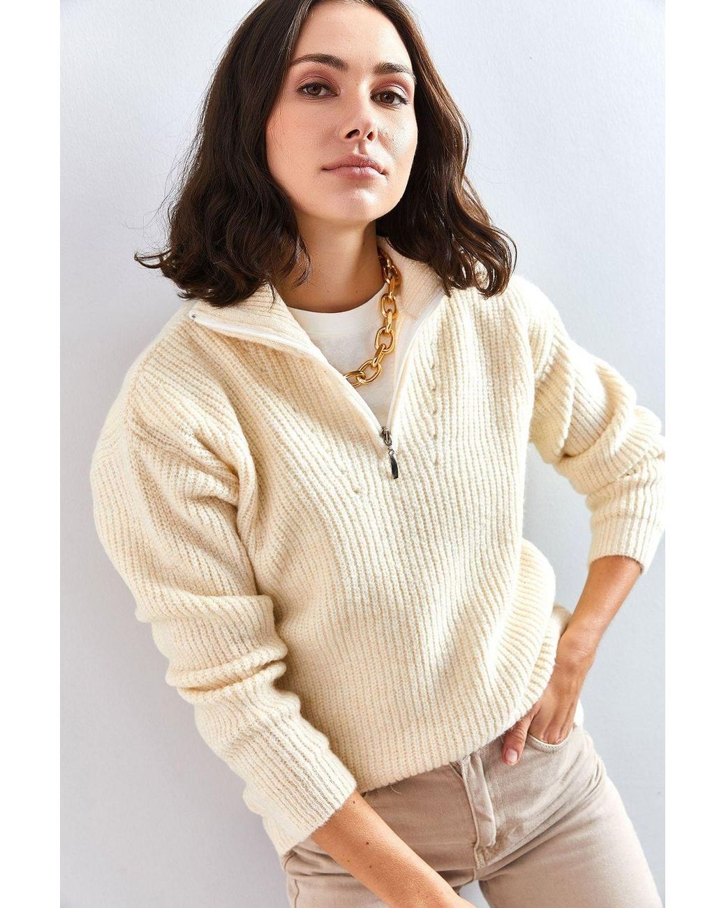 Bianco Lucci Natural Oversized Textured Knit Sweater With Zipper Collar