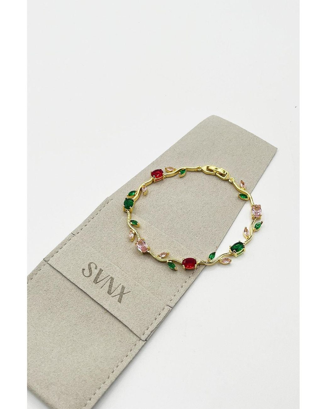 SVNX Natural Floral Crystal Bracelet