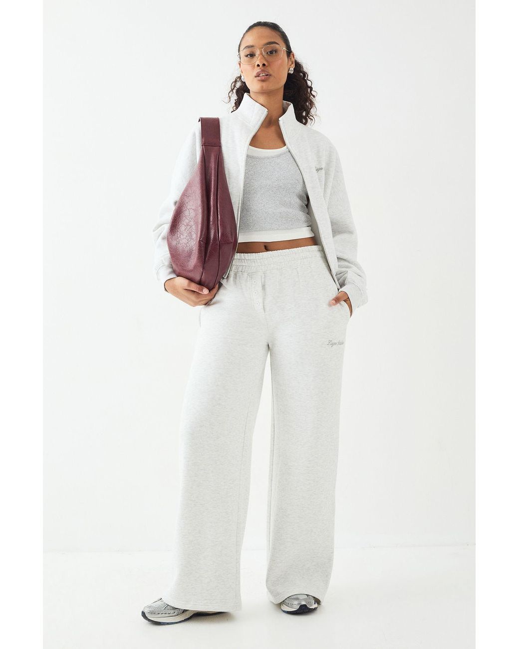 DSGN Studio White Embroidery Henley Jogger