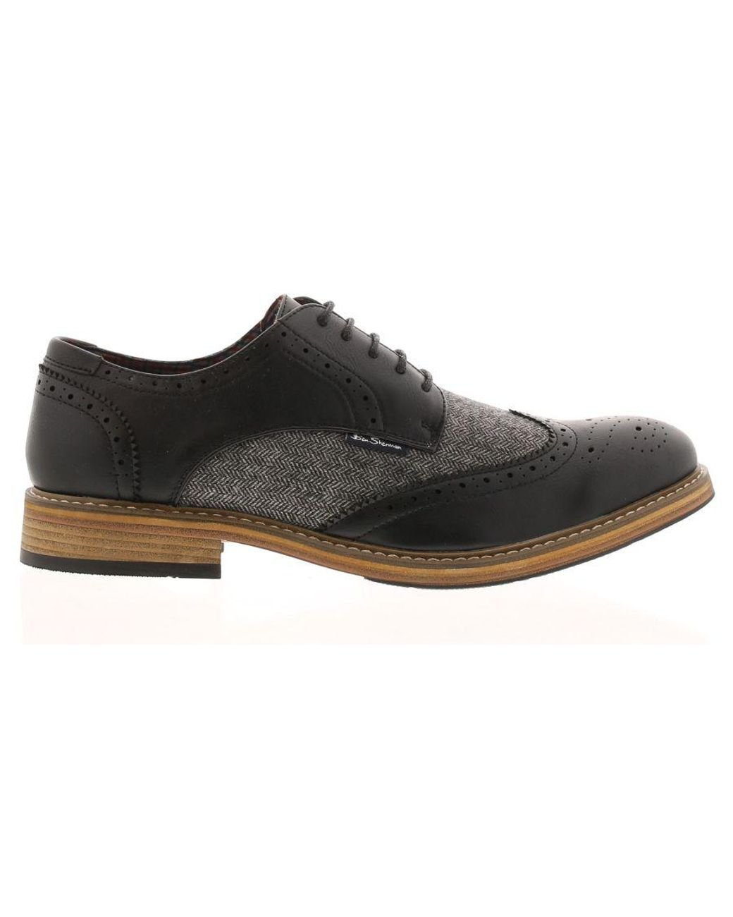 Ben Sherman Synthertic Upper Formal Shoe Lace Fastening Brogue in