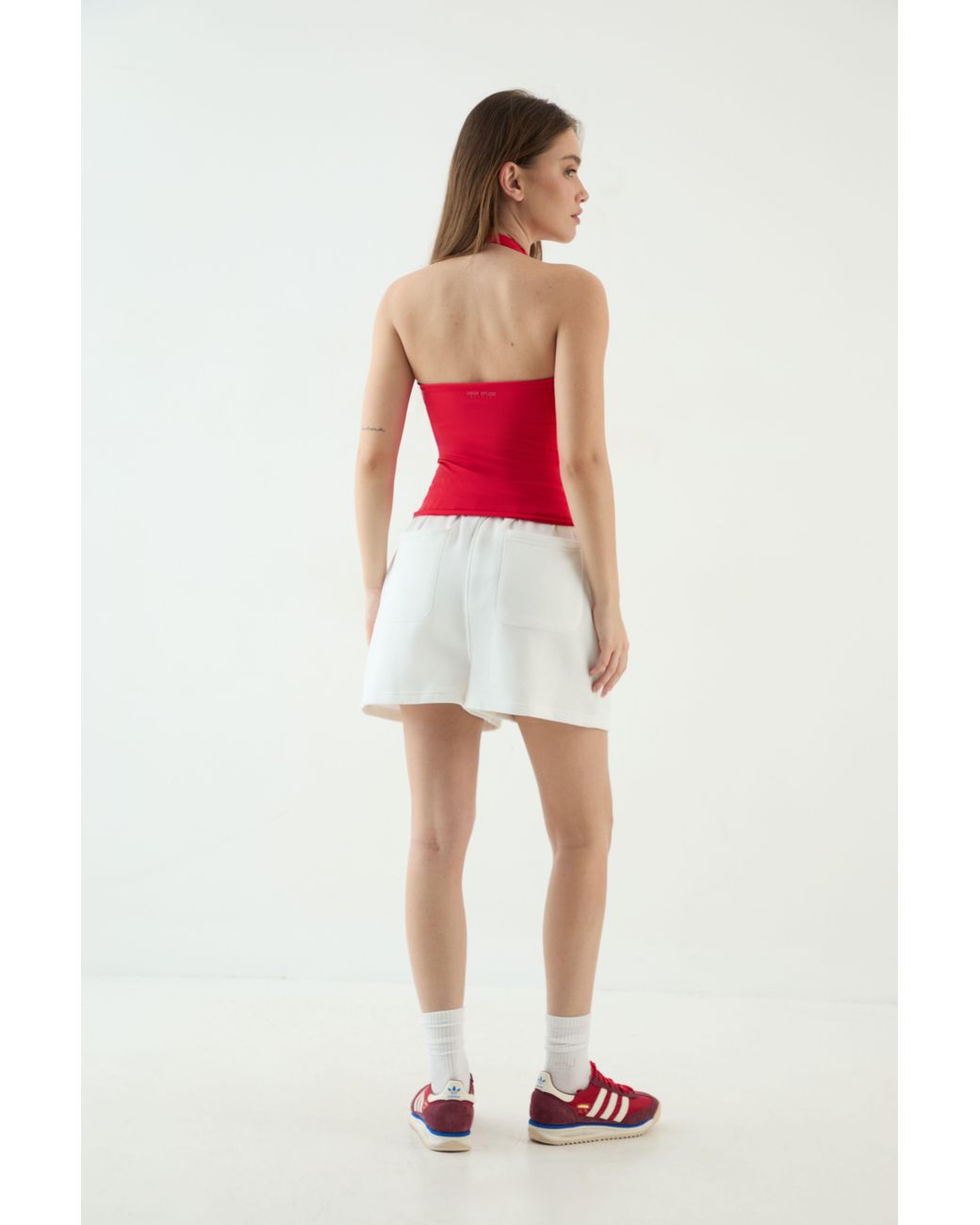 DSGN Studio Green Sports Sculpt Seam Detail Padded Halterneck Top