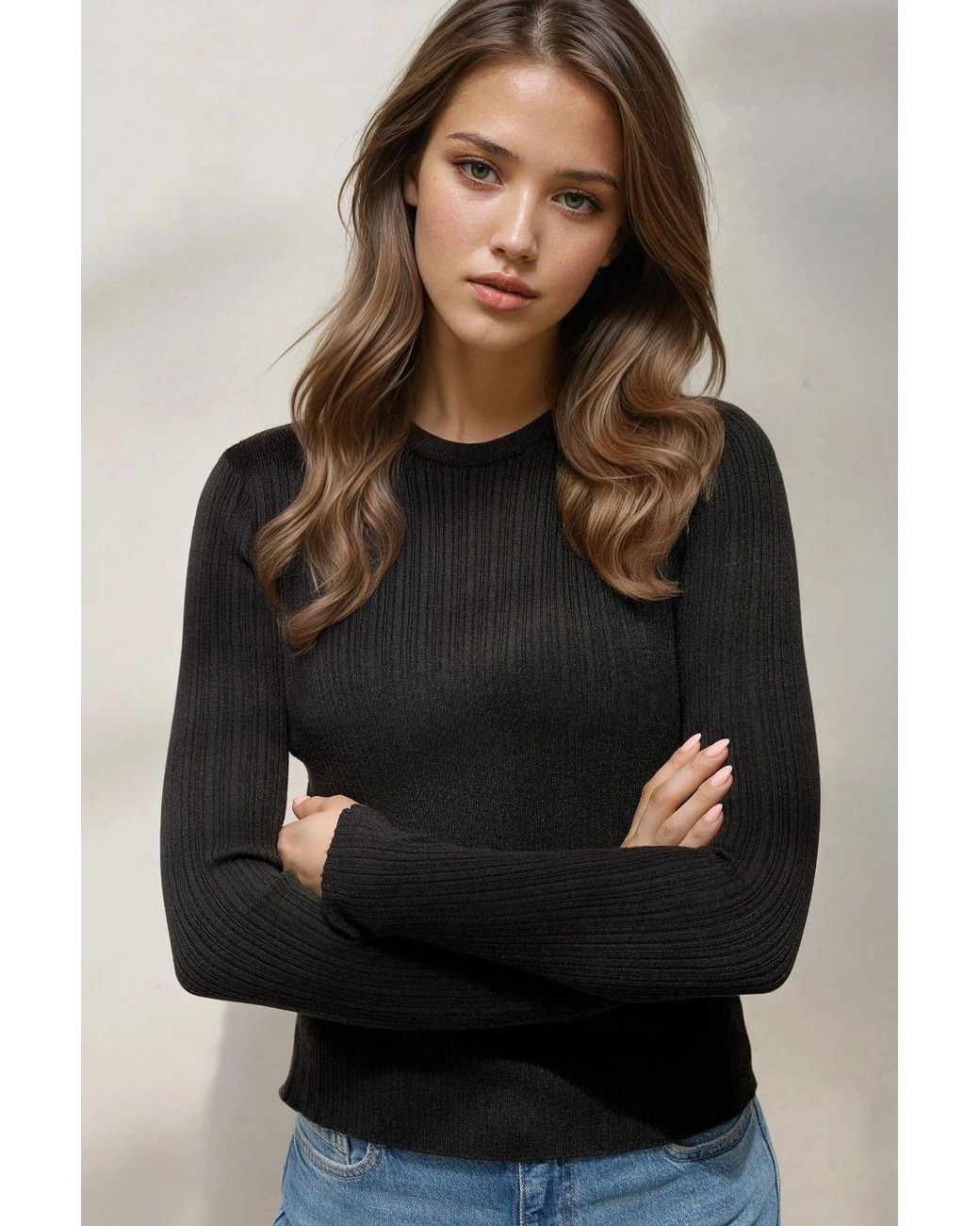 Hiccup Black Basic Sweater