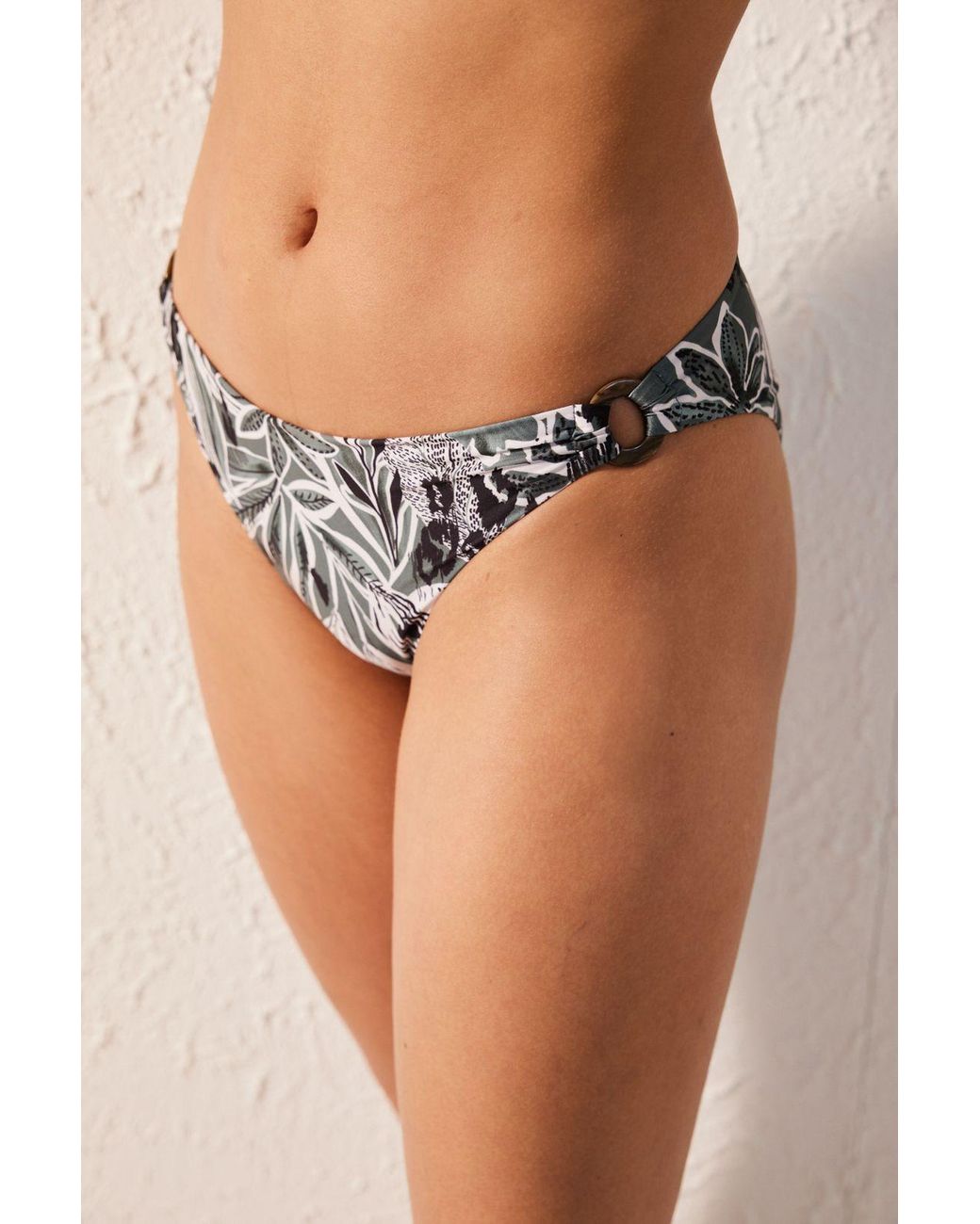 Penti Black Low-Waist Tropical Hipster Bikini Bottoms