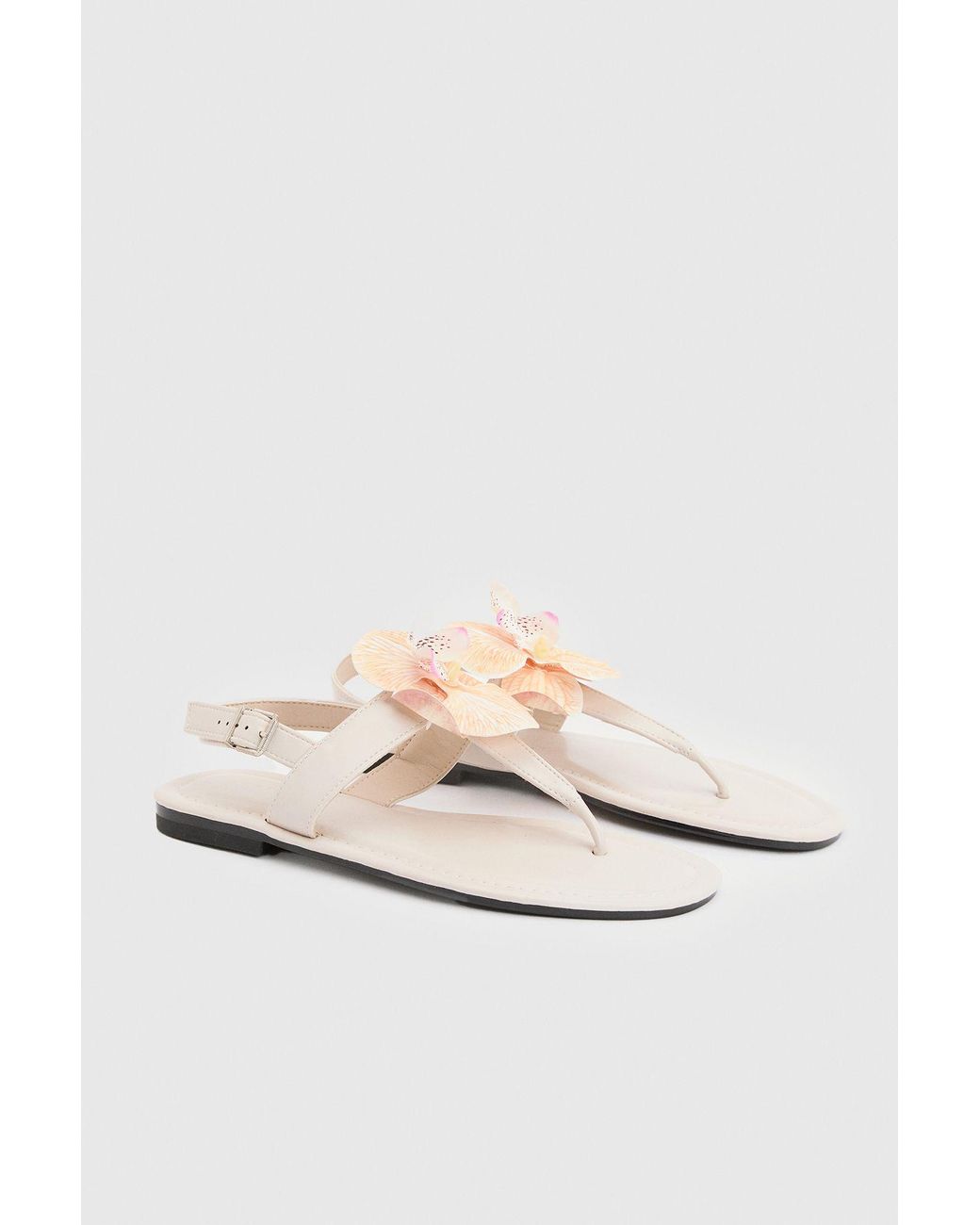 Boohoo White Orchid Detail Toe Post Sandals