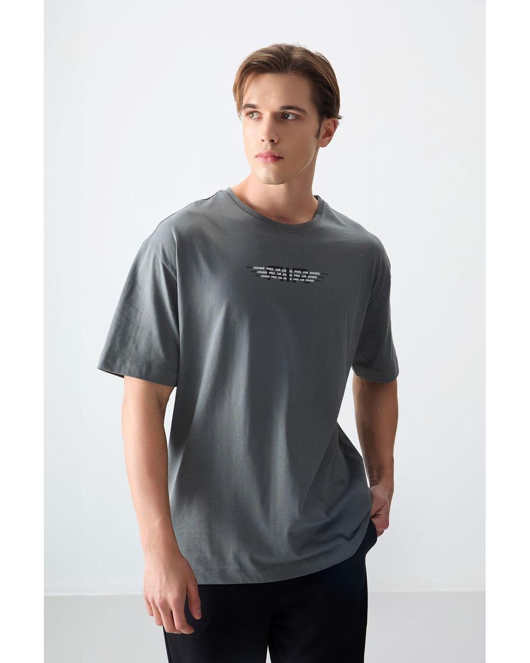 TOMMY LIFE Gray Oversized Cotton Logo T-Shirt for men