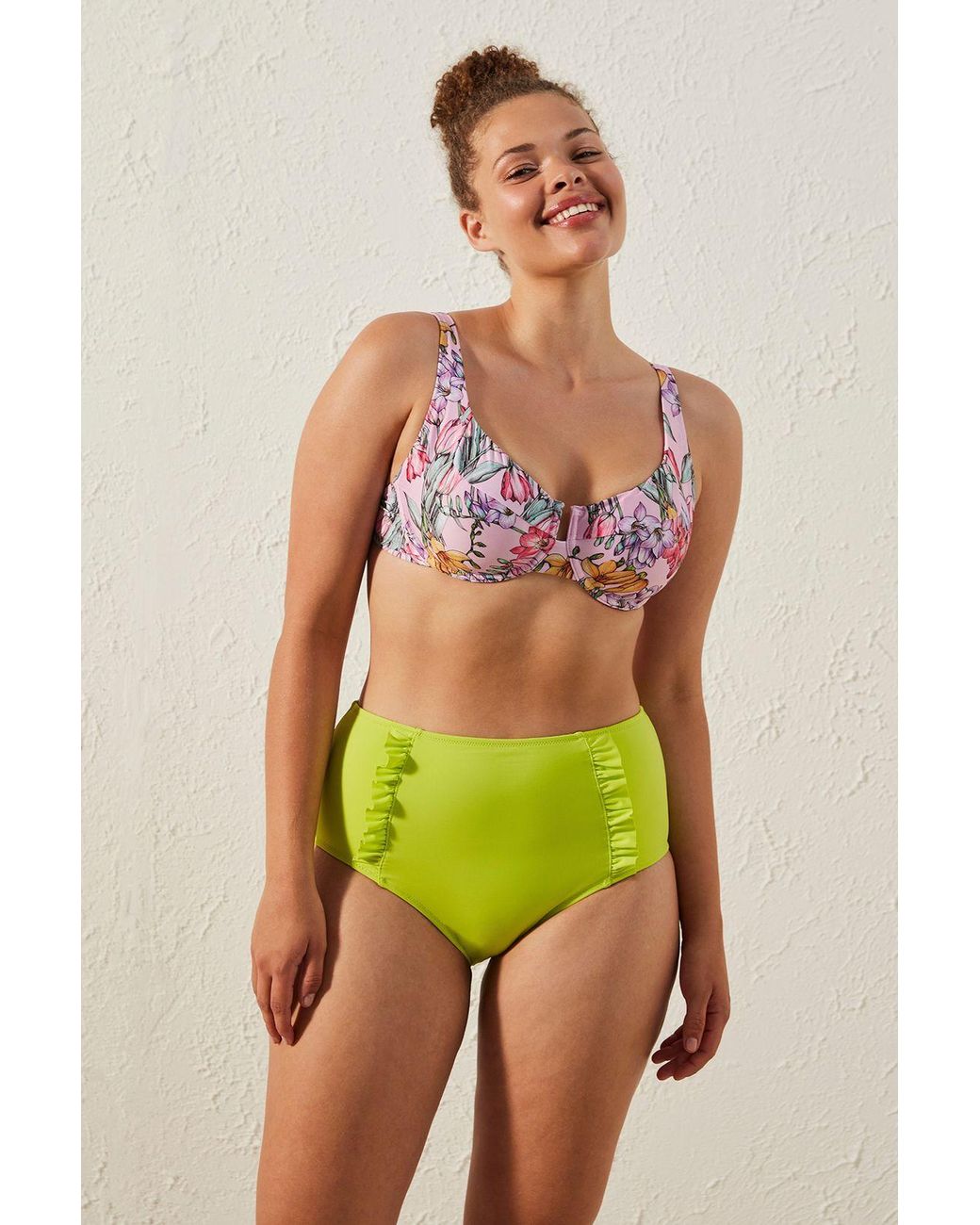 Penti Green High-Waist Frilly Hipster Bikini Bottoms