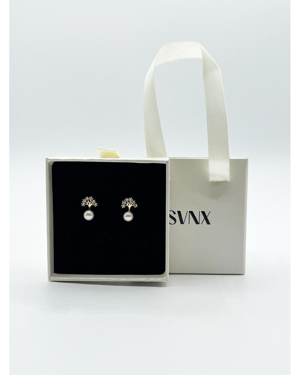 SVNX White Pearl Stud Earrings With Diamante Tree