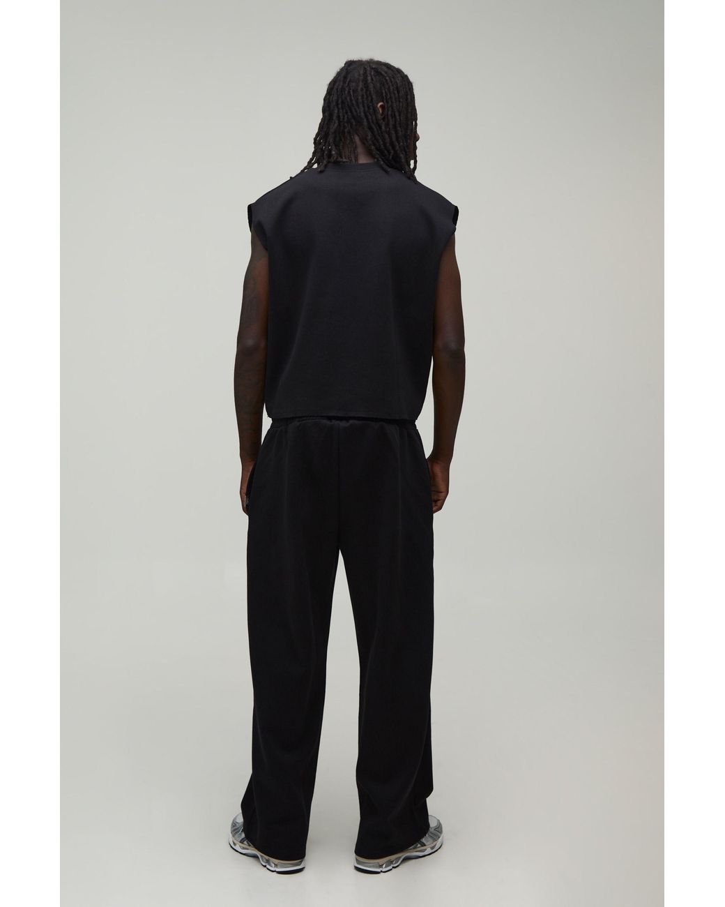BoohooMAN Black Shrunken Premium Interlock Tank And Wide Leg Jogger Set for men