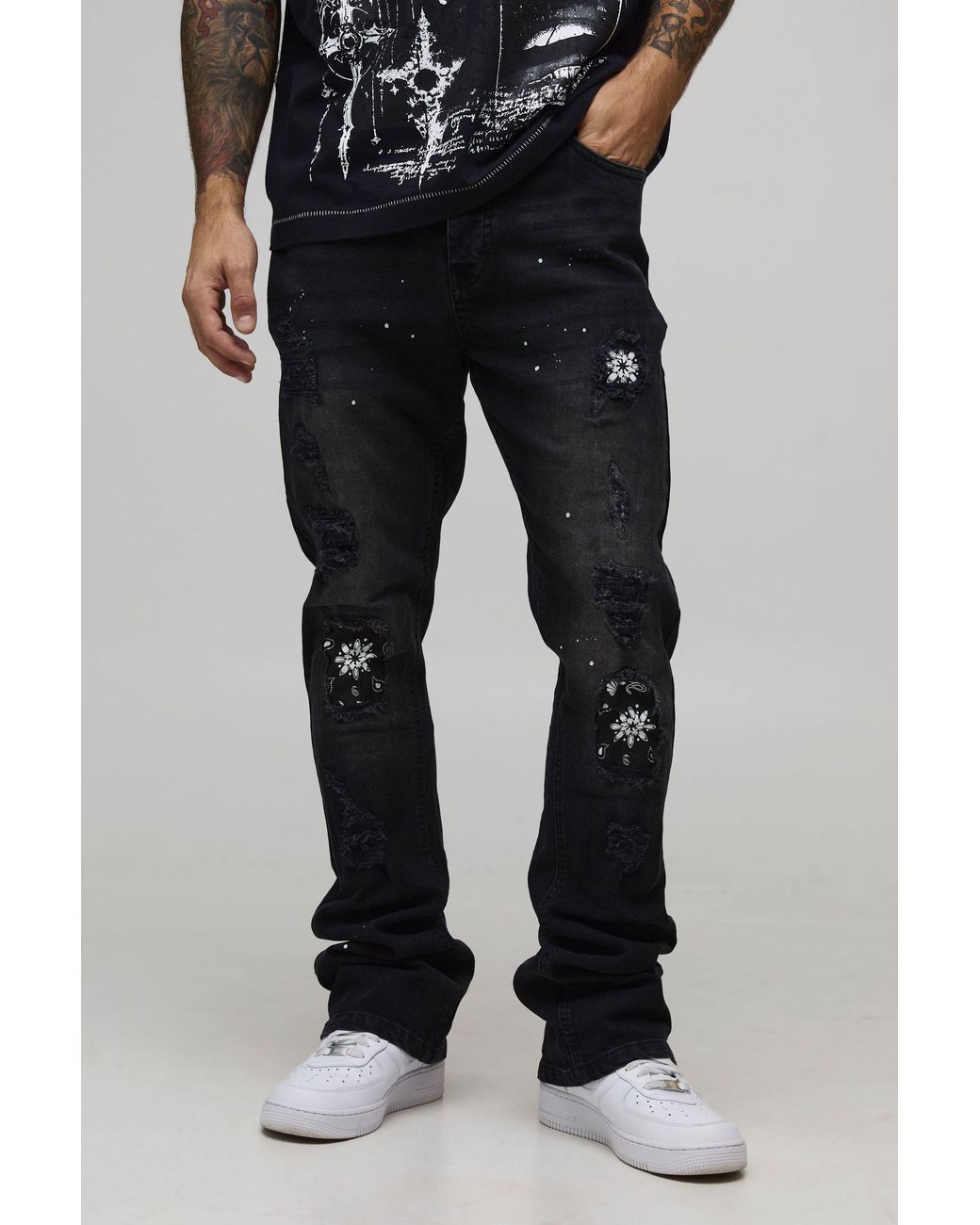 BoohooMAN Black Skinny Stacked Flared Rip And Repair Bandana Paint Splatter Jeans for men
