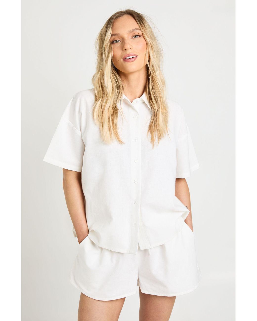 Boohoo White Petite Linen Look Boxy Short Sleeve Shirt & Co-Ord