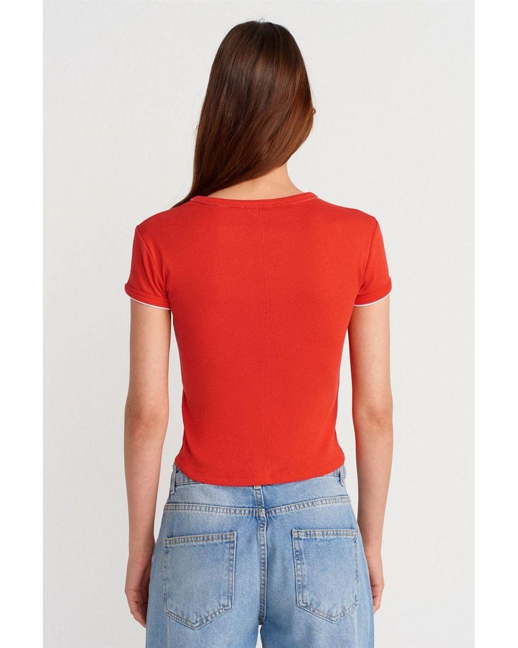 Dilvin Red Slim Fit Cotton Crop T-Shirt