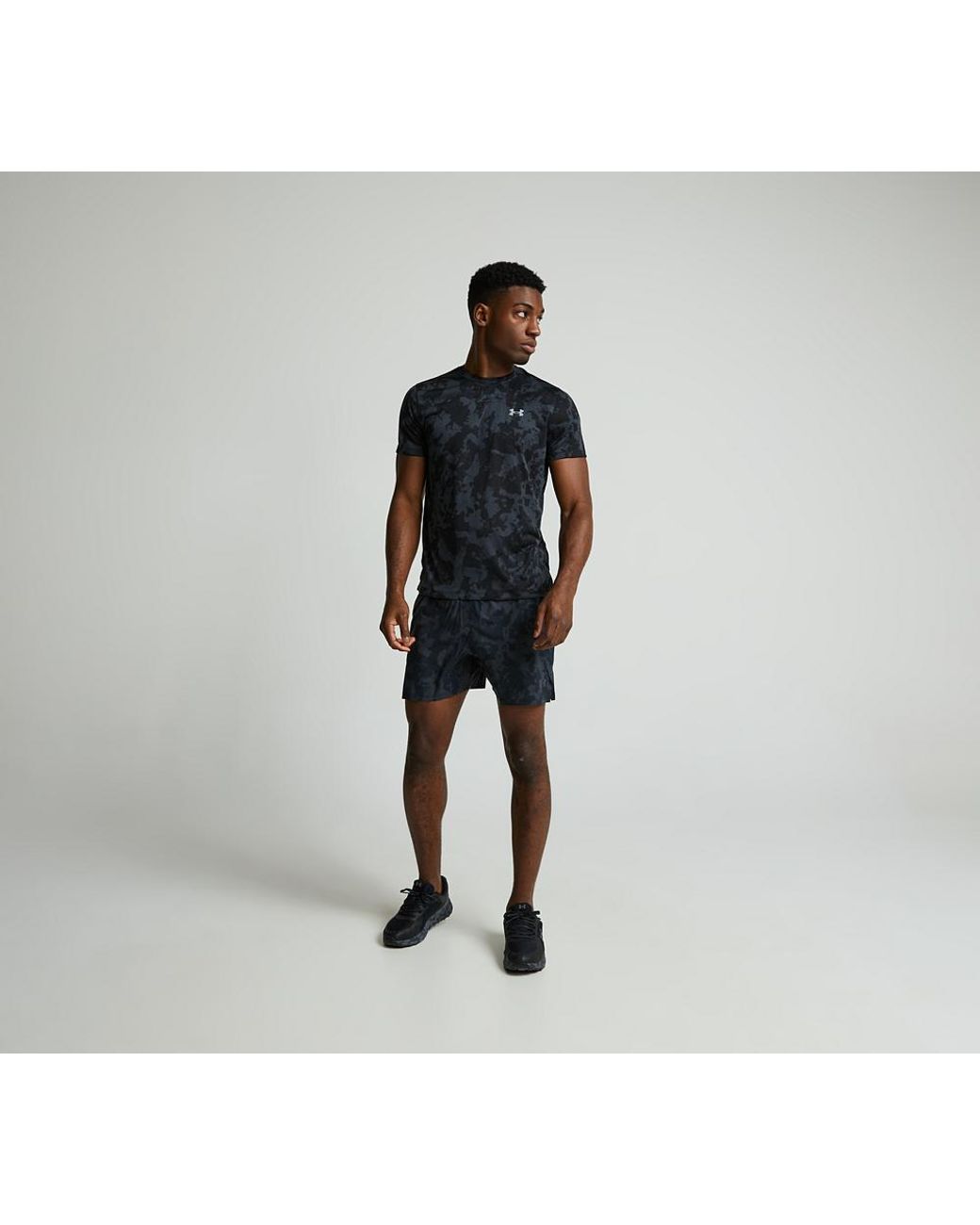 Under Armour Black Ua Launch Pro 7 Inch Printed Short for men