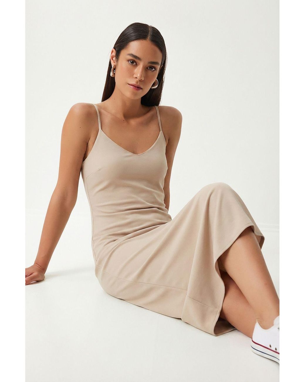 Happiness İstanbul Natural V-Neck Sleeveless Midi Slip Dress