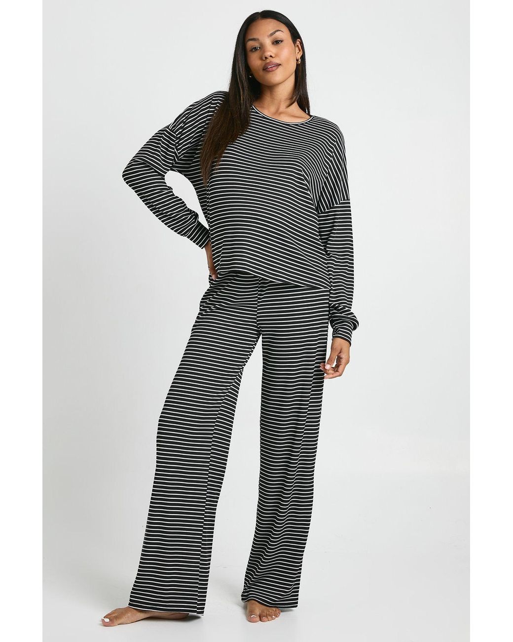 Boohoo Gray Maternity Loungewear Stripe Long Sleeve Top & Trousers Pyjama Set