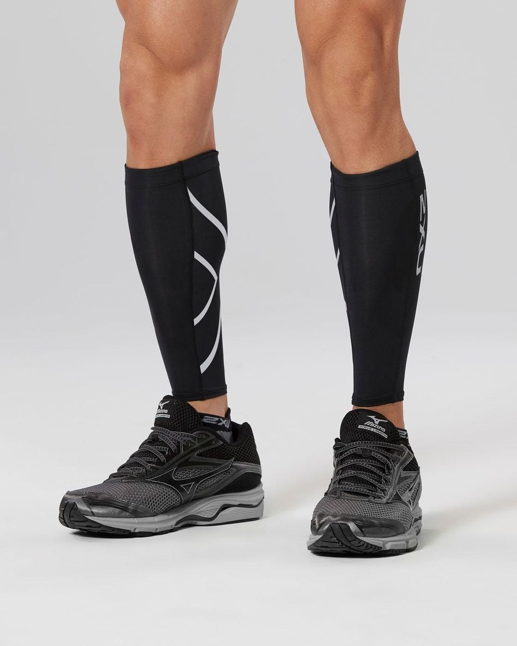 2xu Black Compression Calf Guards/ Nylon