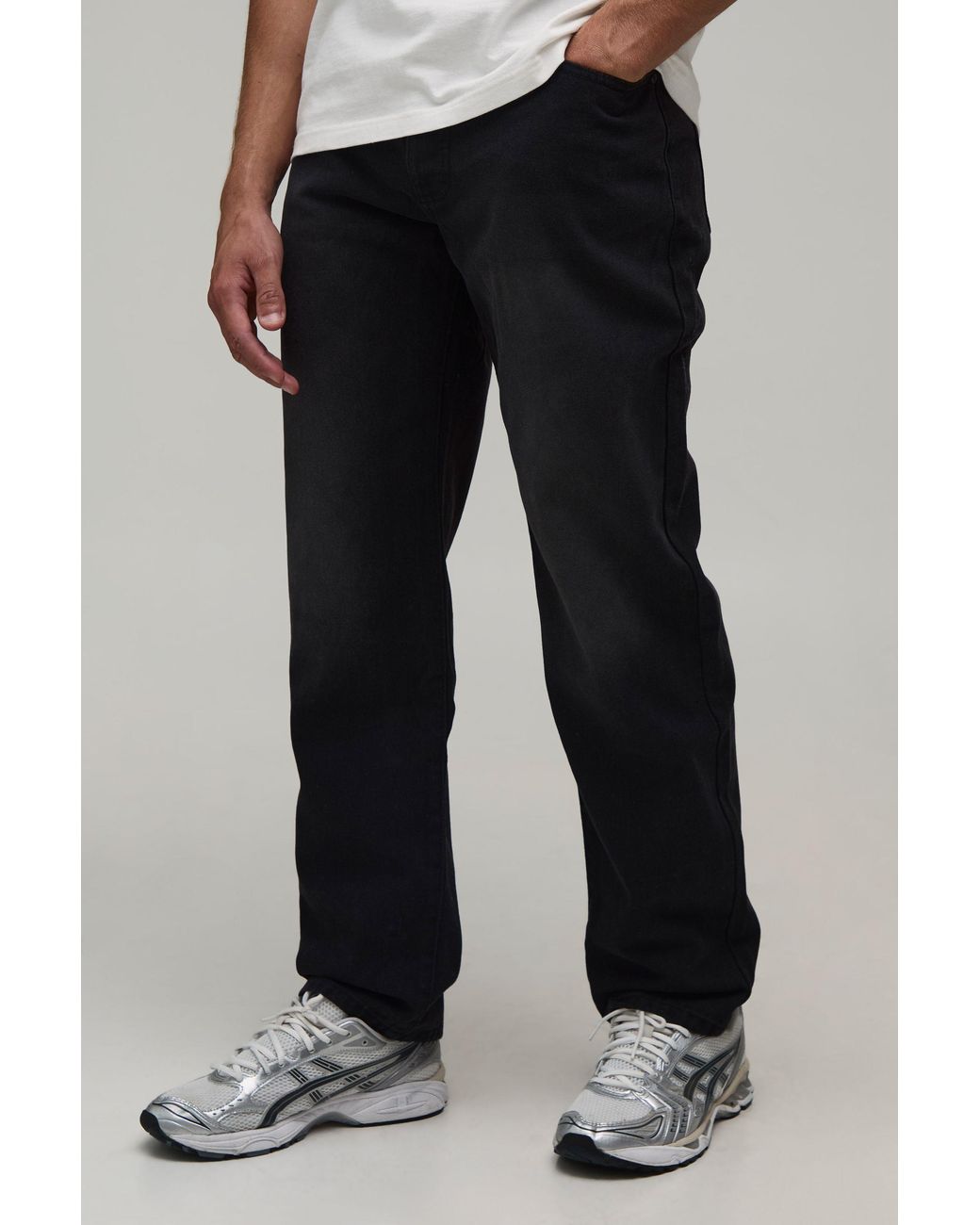 BoohooMAN Black Essential Straight Fit Jeans for men