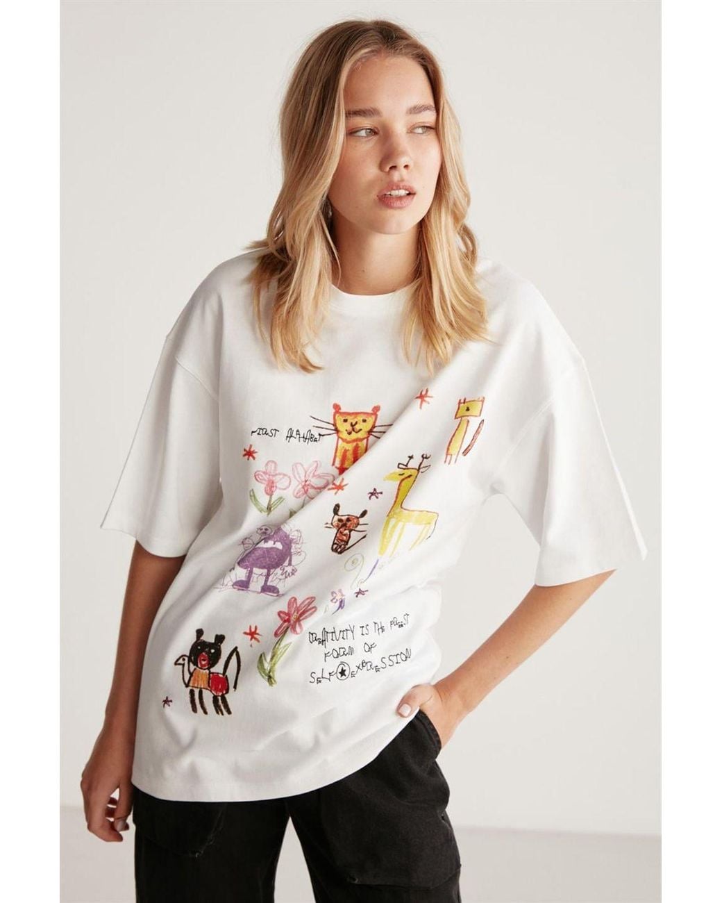 Grimelange White Oversized Printed Embroidered T-Shirt