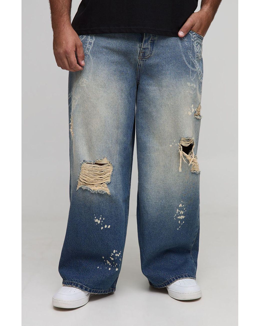 BoohooMAN Blue Plus Chain Printed Ripped Baggy Fit Jeans for men
