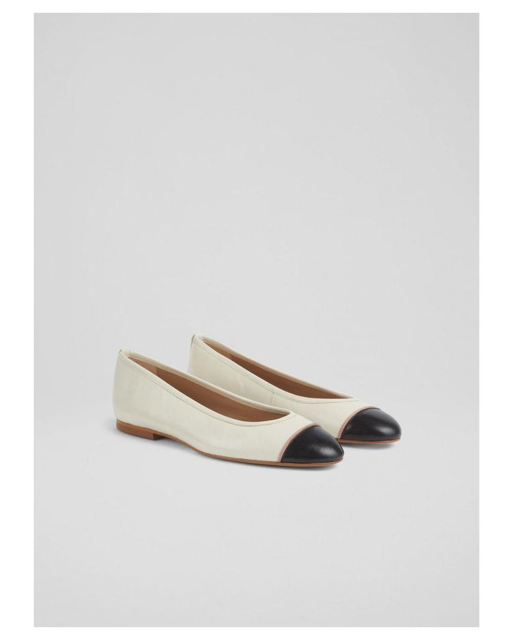Isabella flats hot sale