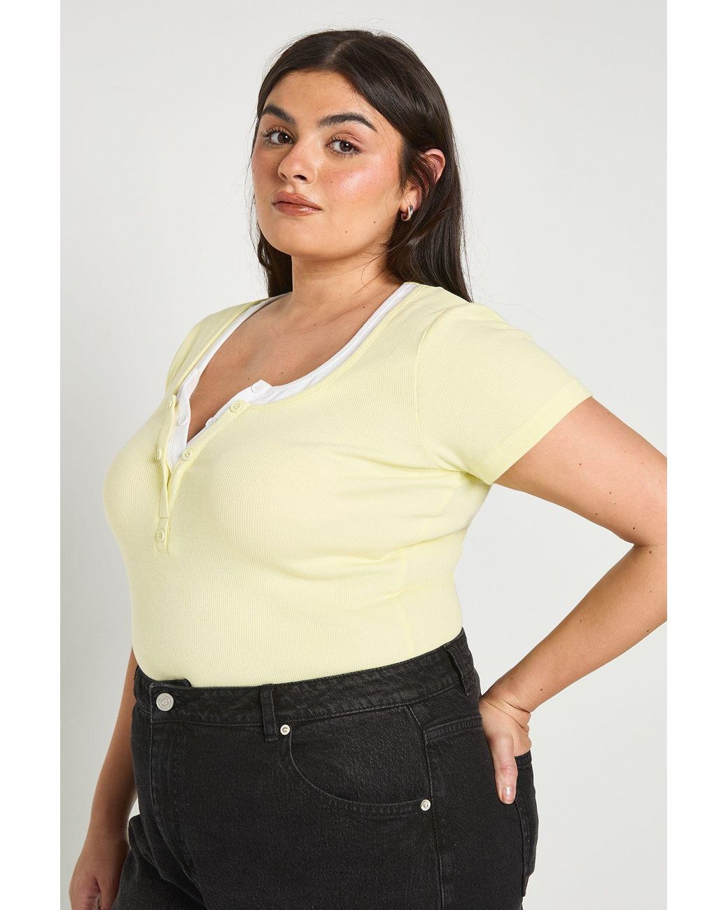 Boohoo Natural Plus Ribbed Contrast Henley Button Short Sleeve Top
