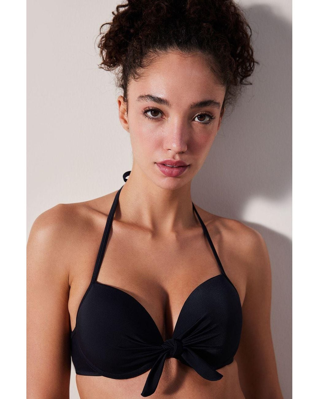 Penti Black Solid Underwired Halter Bikini Top