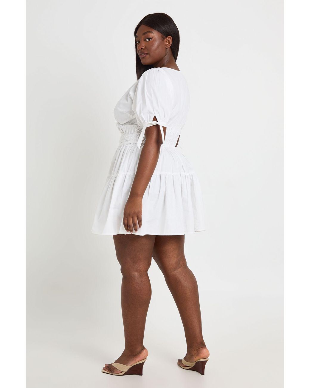 Boohoo White Plus Puff Sleeve V Neck Mini Dress