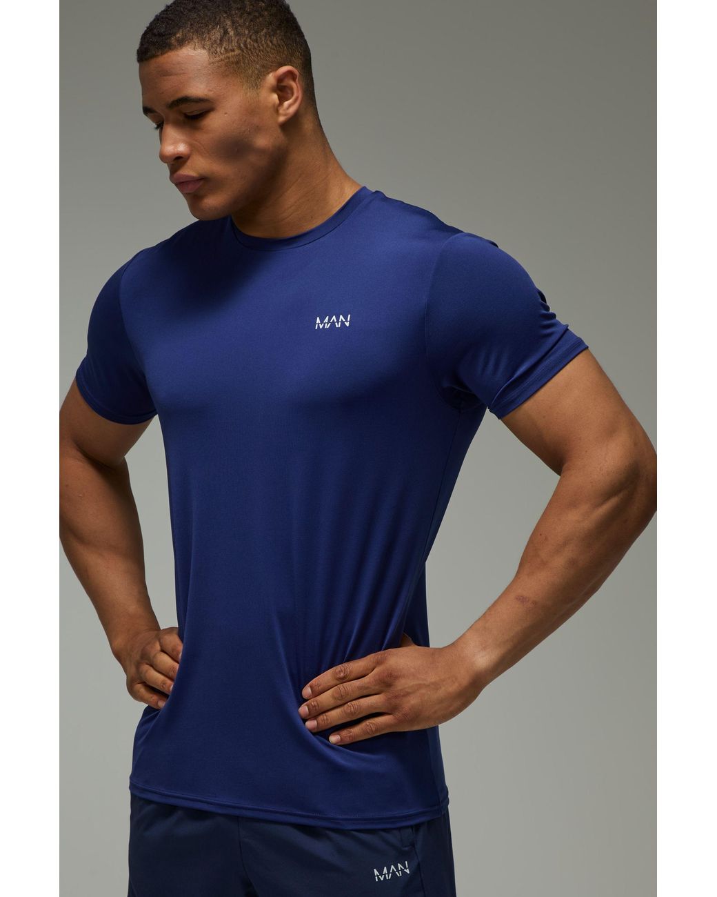 BoohooMAN Blue Active Regular Fit T-Shirt for men