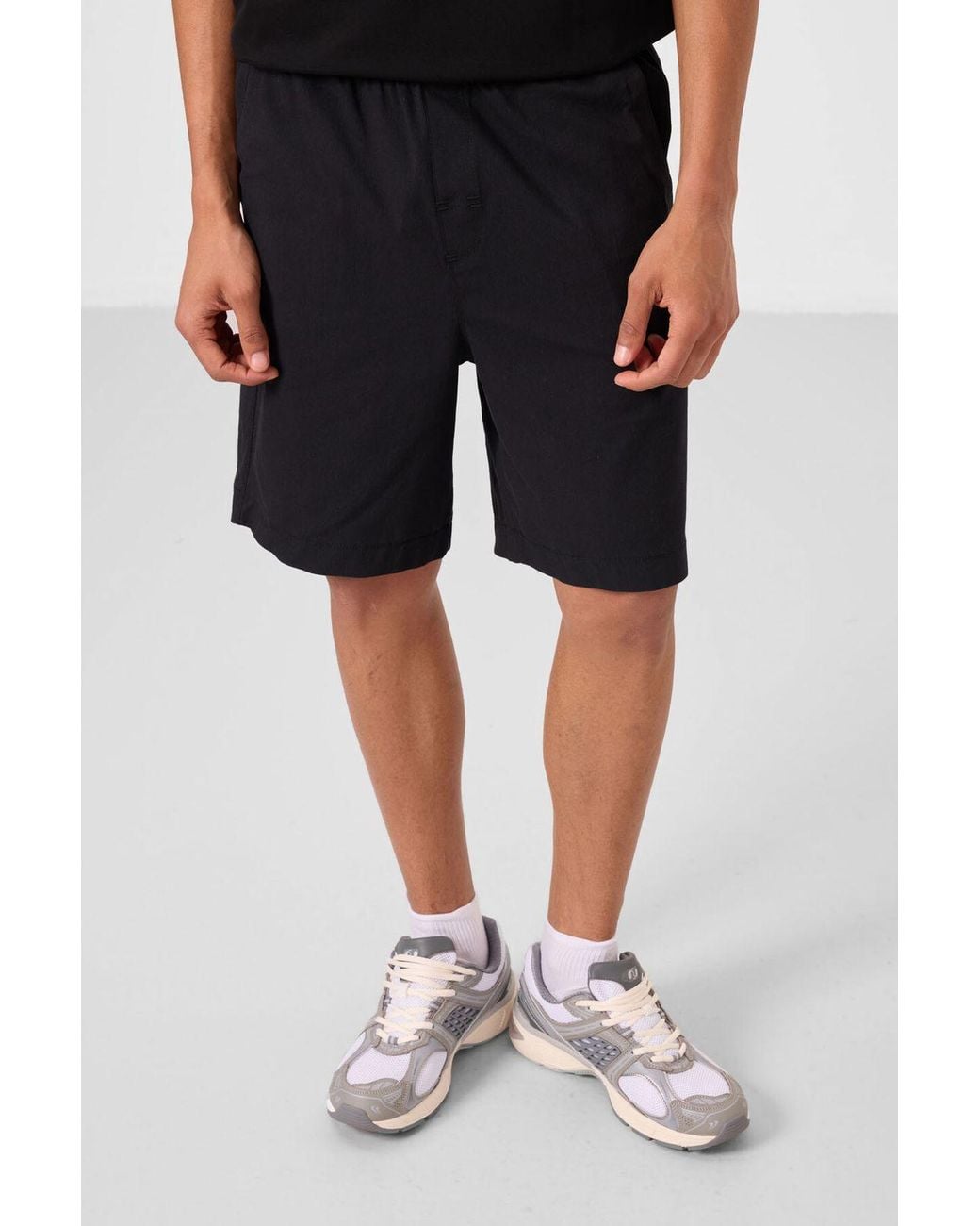 TOMMY LIFE Black Regular Fit Chino Shorts for men