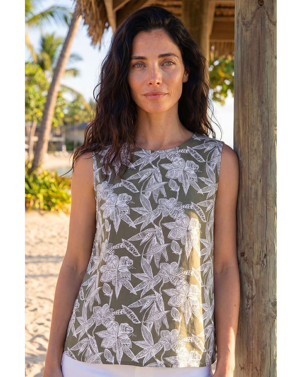 Roman Green Classic Floral Sleeveless Shell Top