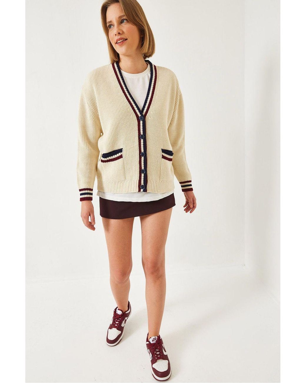 Bianco Lucci Natural Patterned V-Neck Ribbed Cardigan With Pockets