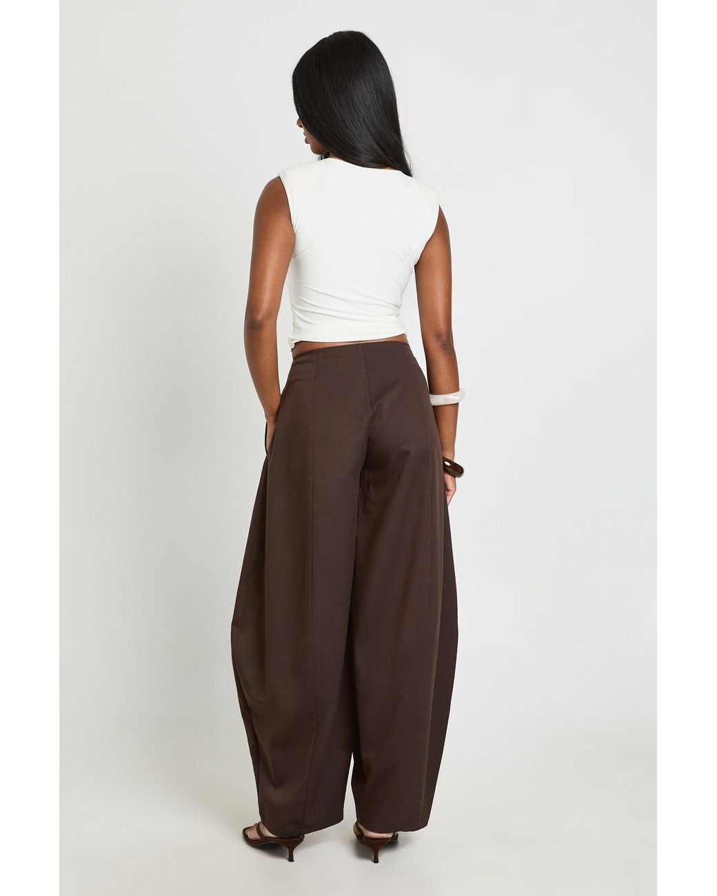 Boohoo Brown Pleated Barrel Leg Tailored Trousers