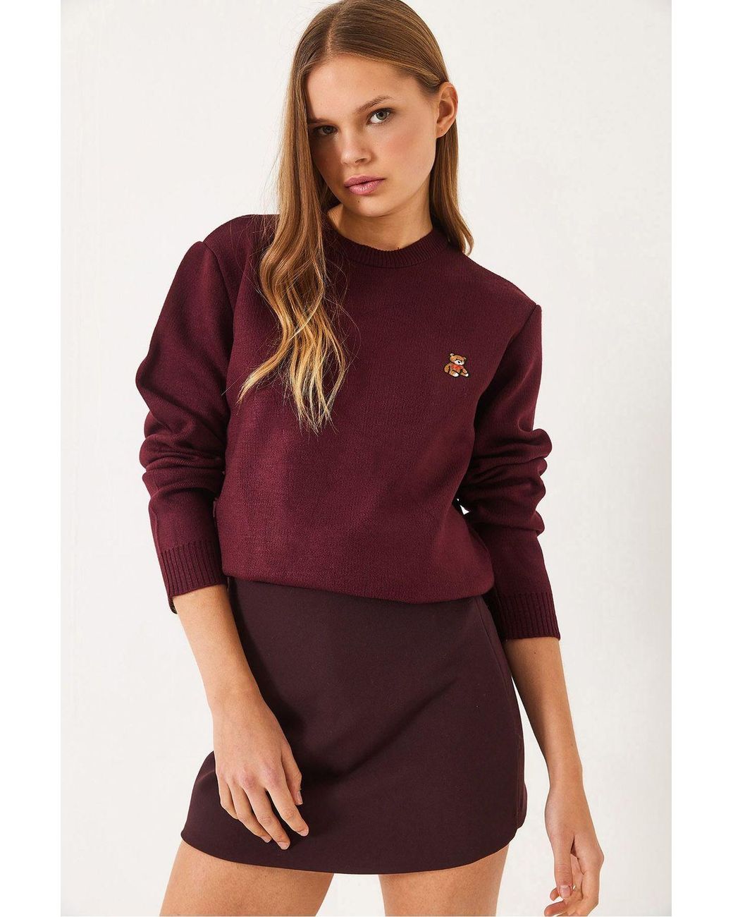 Bianco Lucci Embroidered Crew Neck Sweater