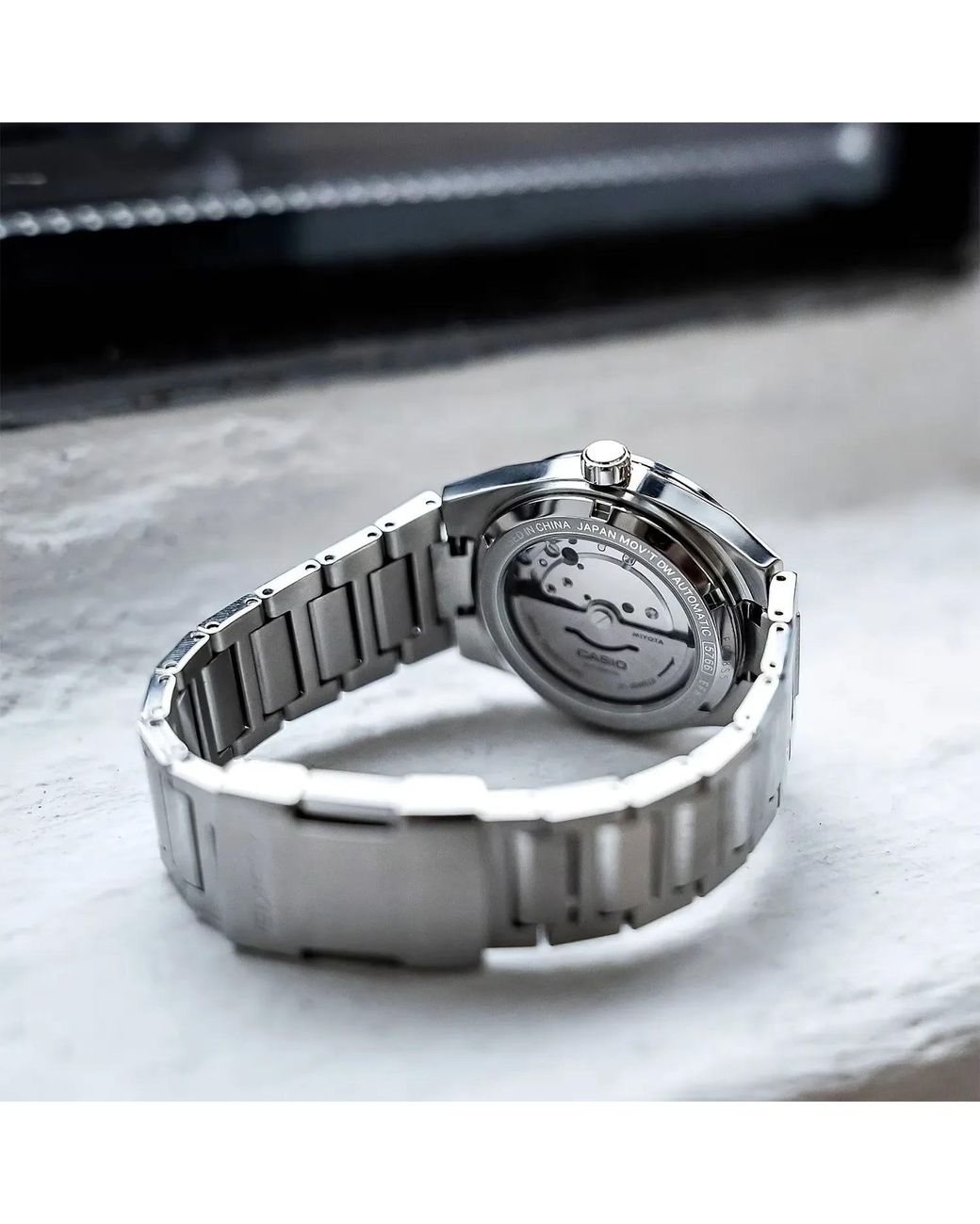 G-Shock Metallic Edifice Watch Efk-110D-2Aer Stainless Steel for men