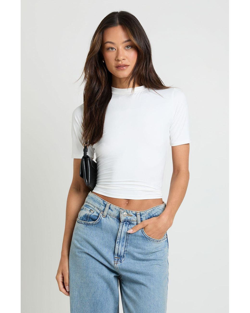 Boohoo White Tall Second Skin Crew Neck Everyday Tee