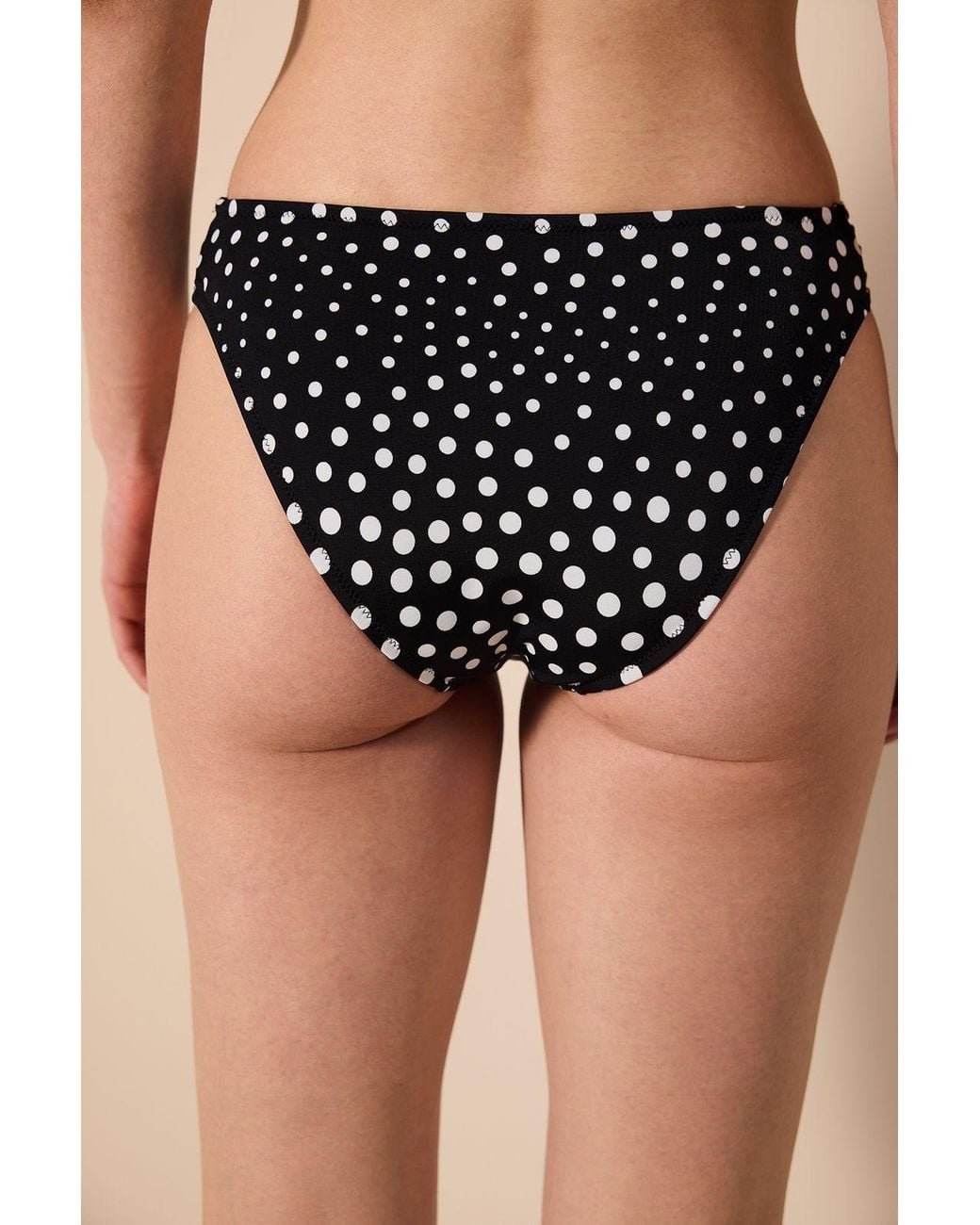 Penti Black Mid-Waist Polka Dot Cut-Out Bikini Bottoms
