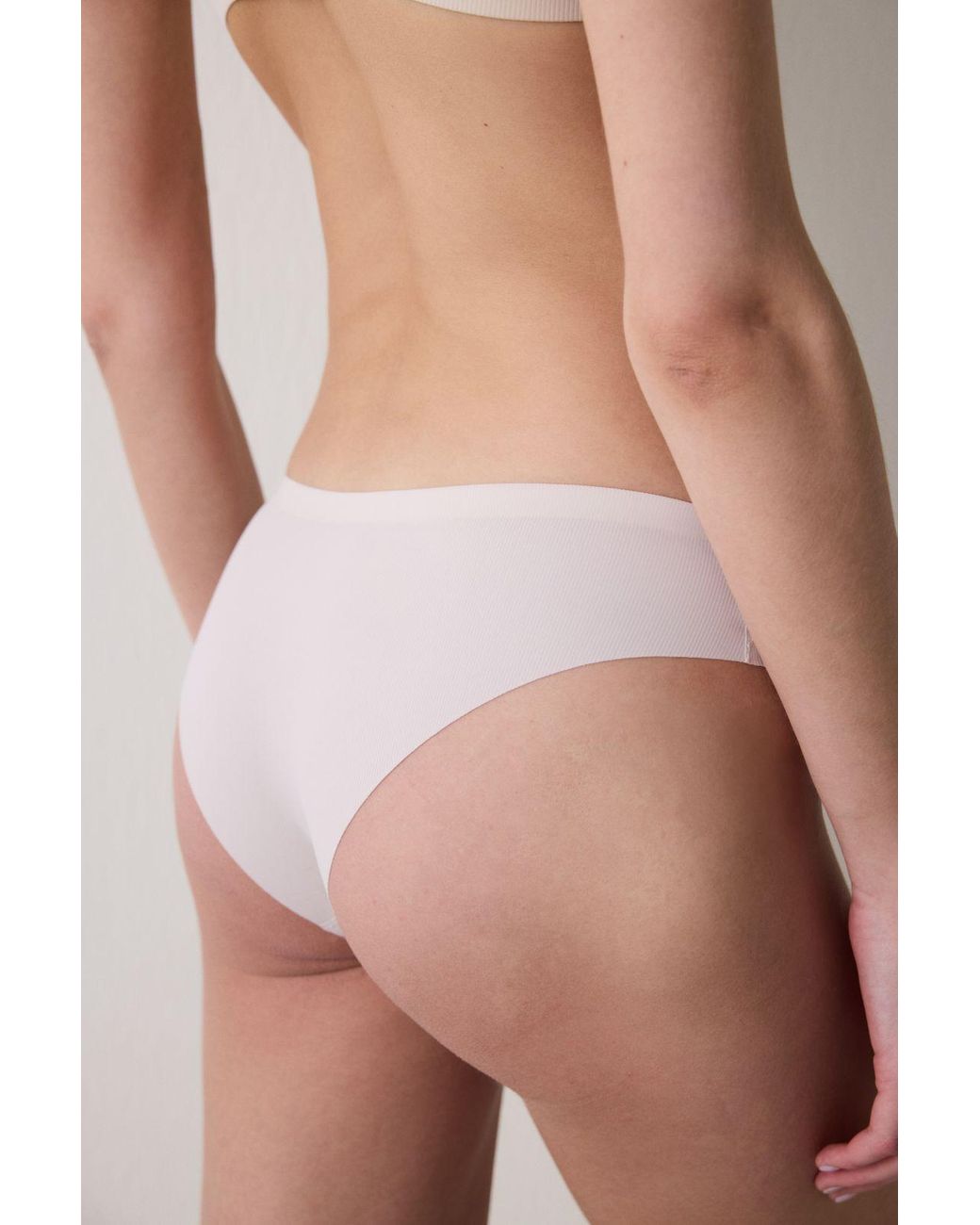 Penti Natural Ribbed Bonding Laser Cut Ceramic Brazilian