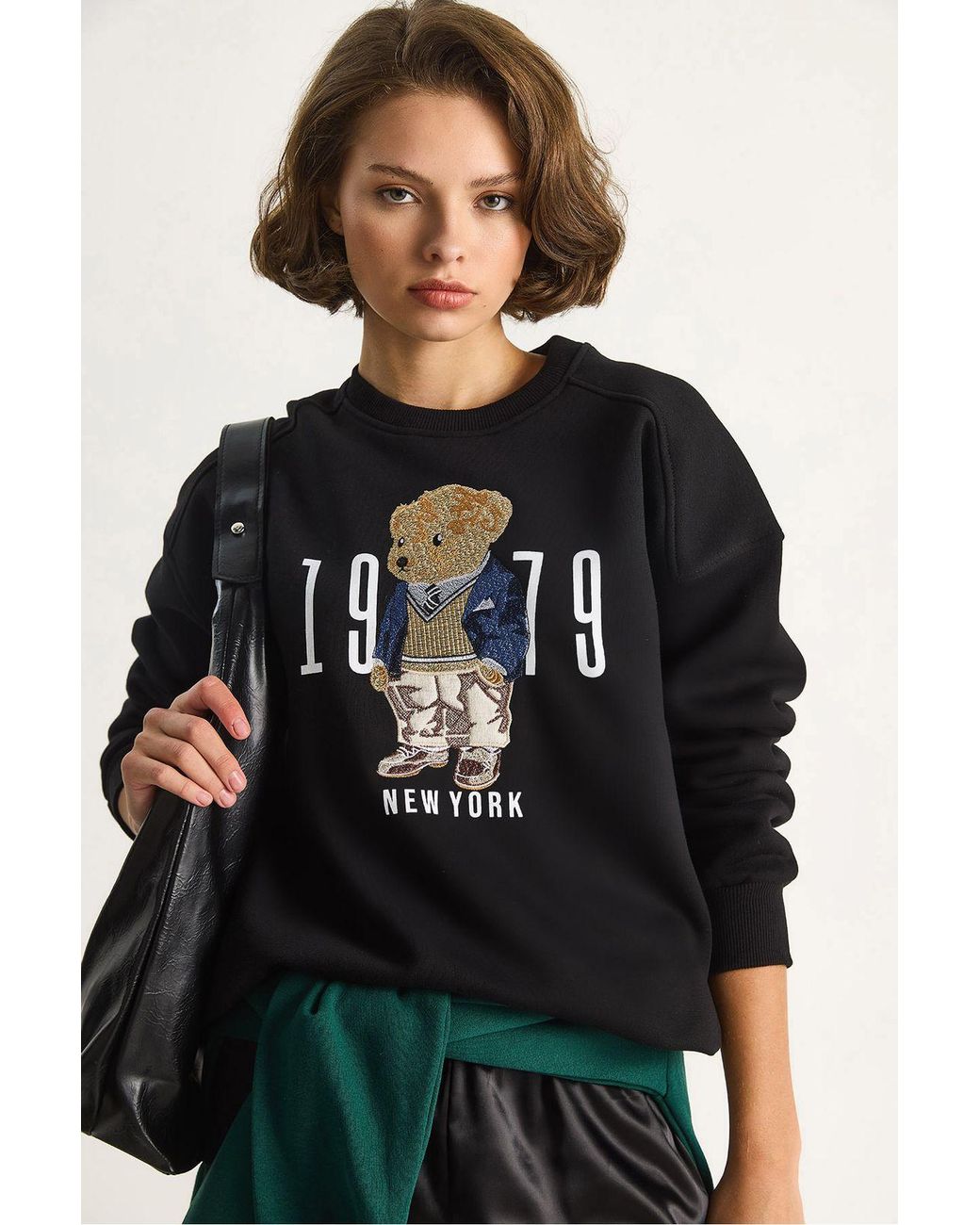 Bianco Lucci Black Relaxed Fit Printed Crew Neck Sweatshirt