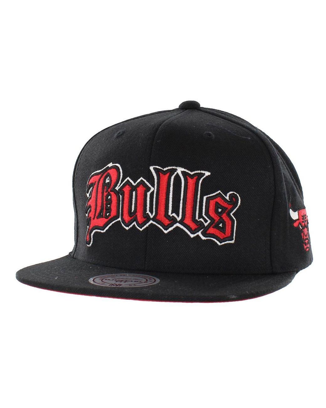 Mitchell & Ness Black Chicago Bulls Cap for men