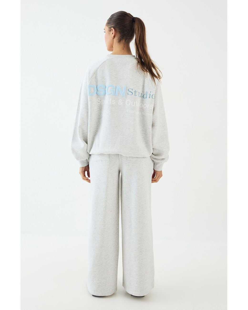 DSGN Studio Gray Sports And Outdoors Printed Sweatshirt Tracksuit