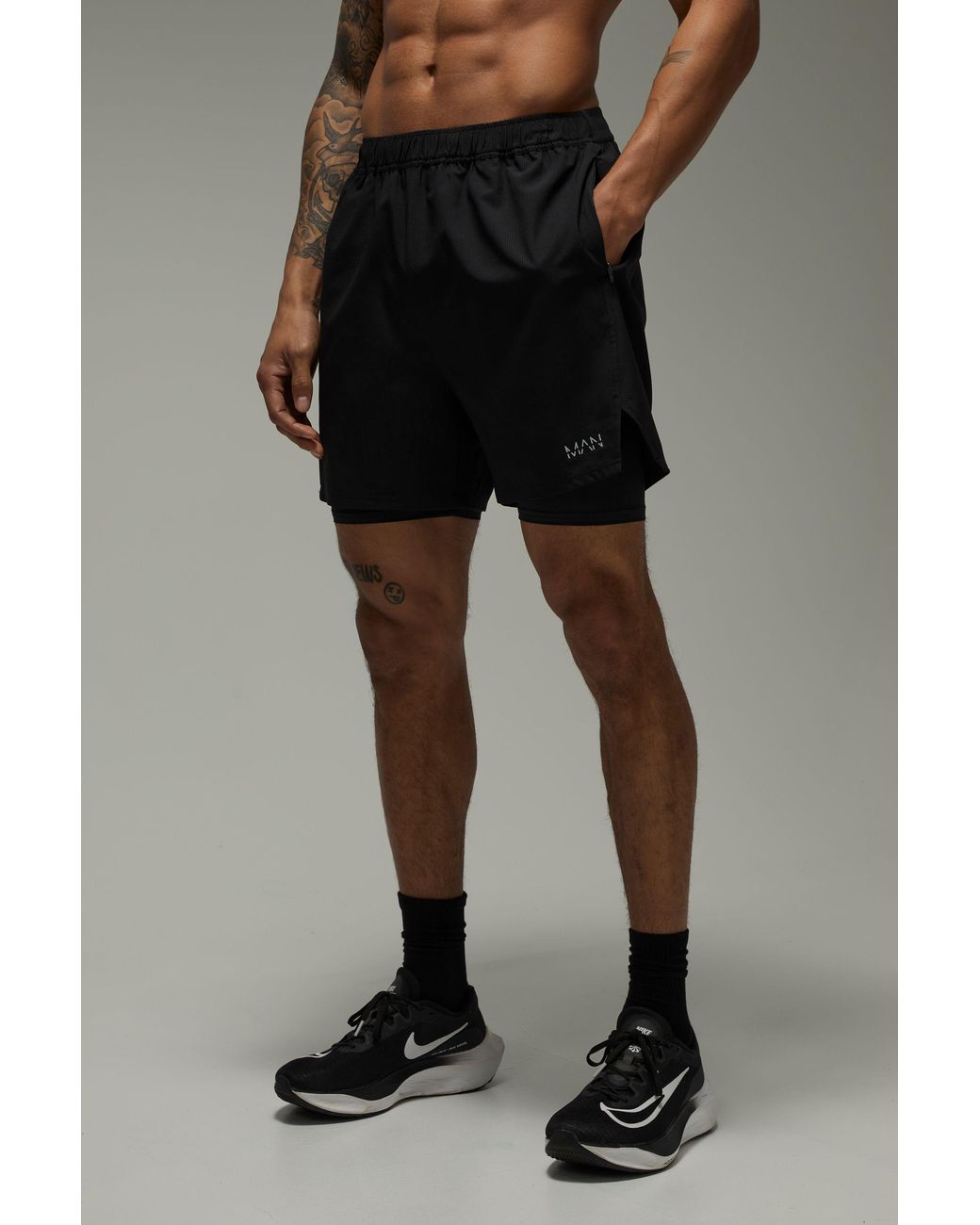 BoohooMAN Black Active 2 for men