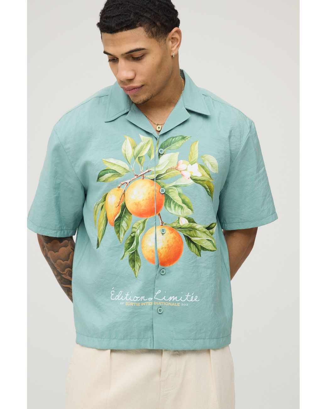 BoohooMAN Blue Oversized Boxy Fruit Print Revere Shirt for men